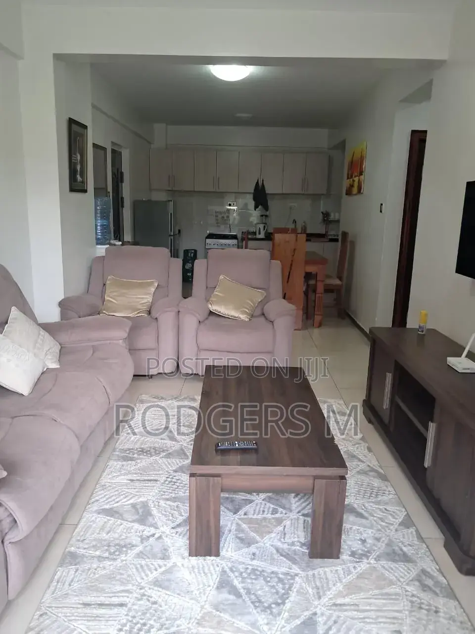 Furnished 2bdrm Apartment in Valley Arcade for rent