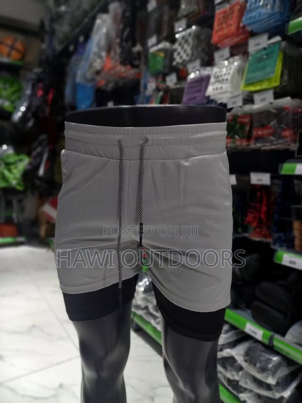2-in-1 Running Shorts – Built-in Compression Tights