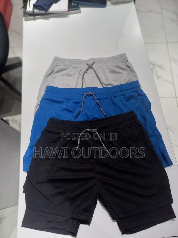 2-in-1 Running Shorts – Built-in Compression Tights - thumbnail 4
