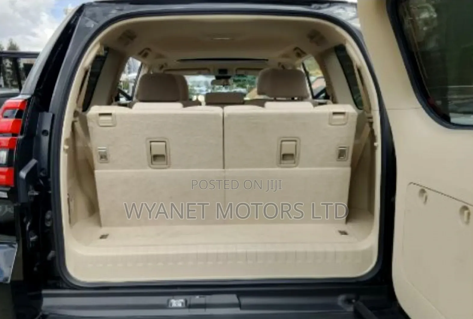 Toyota Land Cruiser Prado 2.7 2020 Black