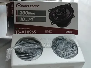 Universal 4" Pioneer 300w Speakers