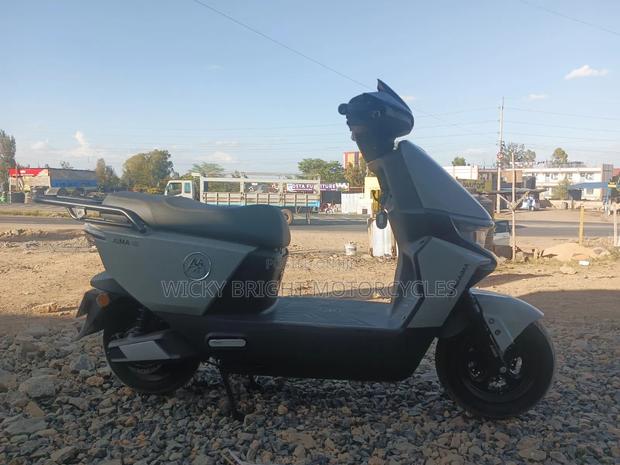 New Motorcycle 2025 Black - thumbnail 3