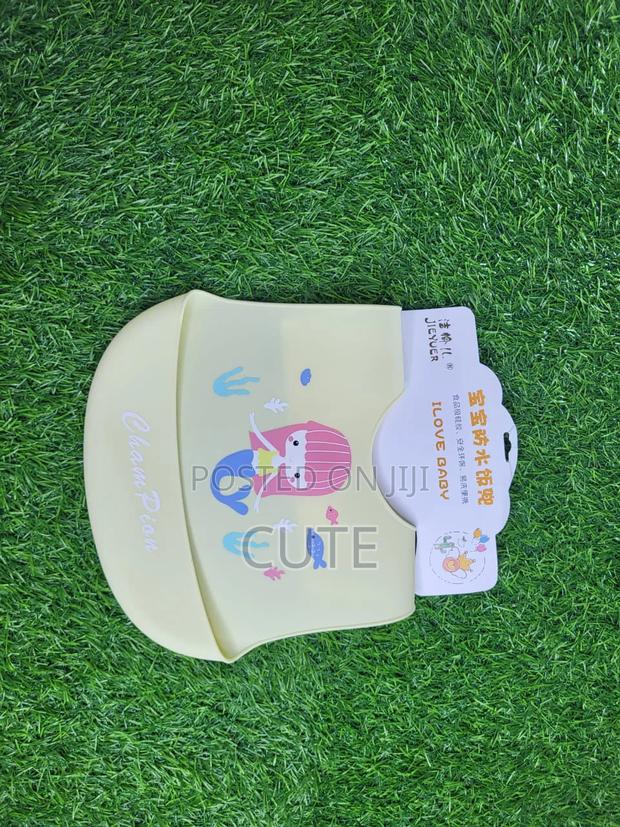 Silicone Bib - thumbnail 2