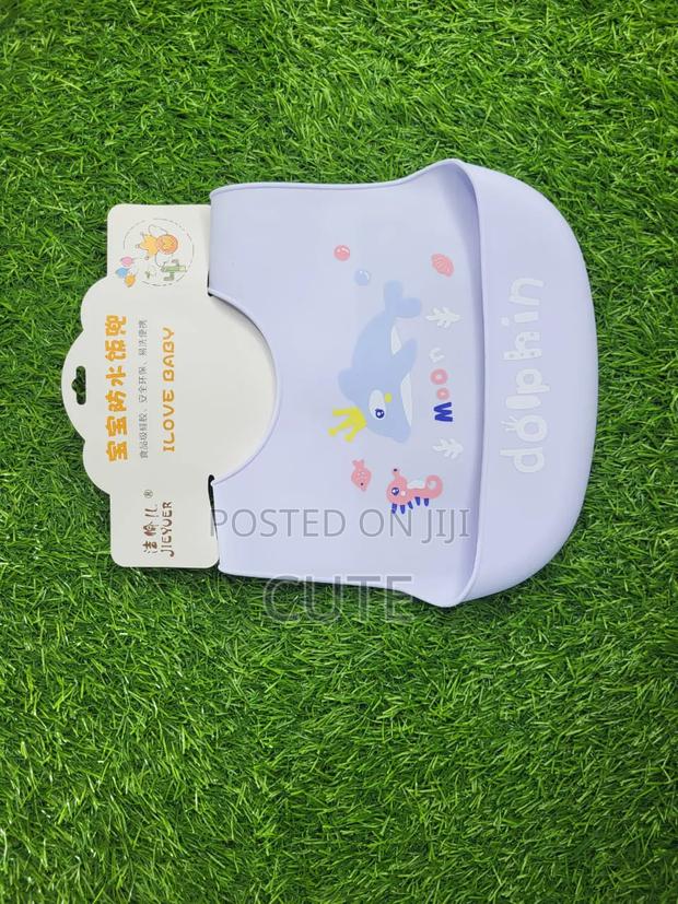 Silicone Bib - thumbnail 4