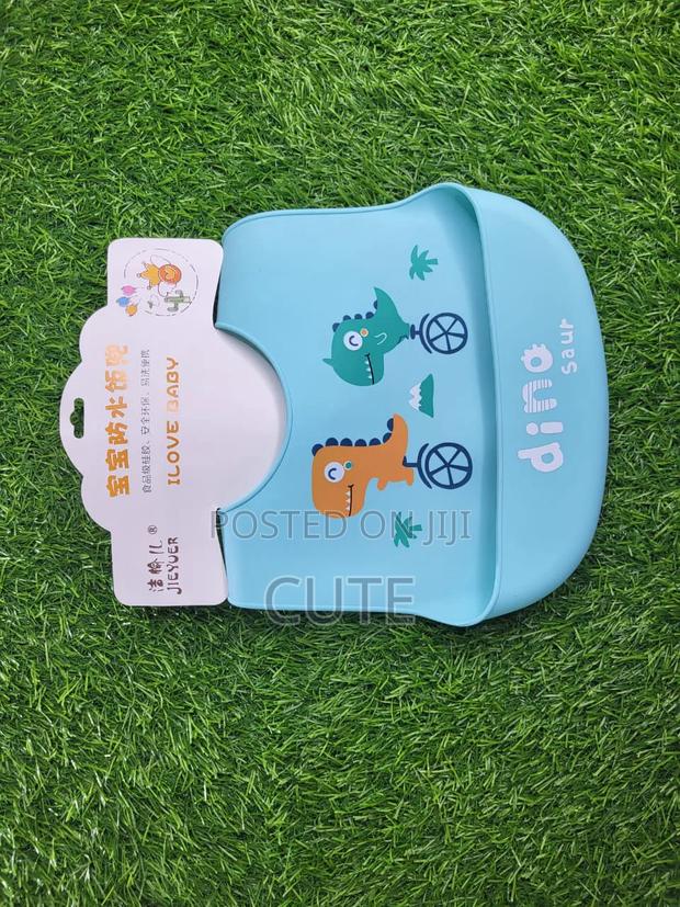 Silicone Bib - thumbnail 5