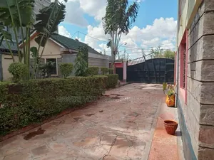 4bdrm Mansion in Kanisani Stage, Utawala for rent