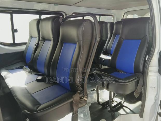 Toyota HiAce 2013 White - thumbnail 7