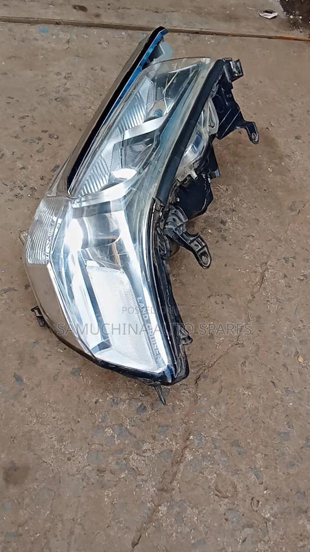 Headlight Landcruiser V8 200 Series Xenon - thumbnail 6