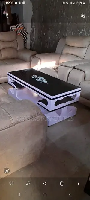 Black/White Coffee Table