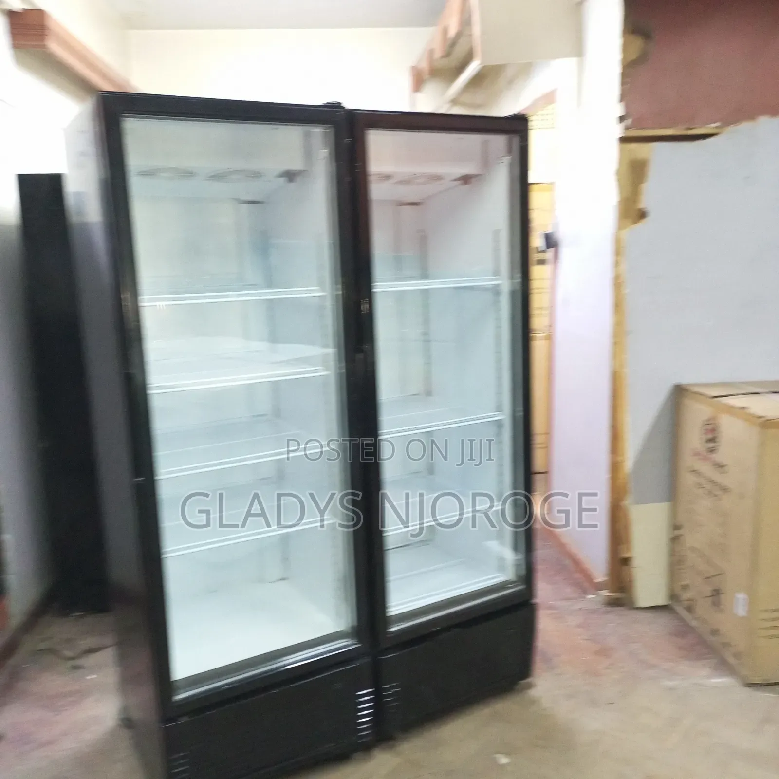 Display Fridge Black4tray Fridge(400l)