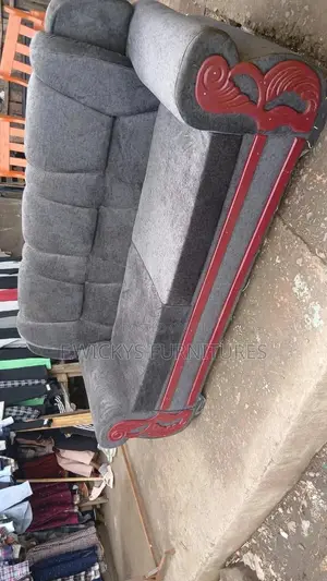 Grey Chester Seat