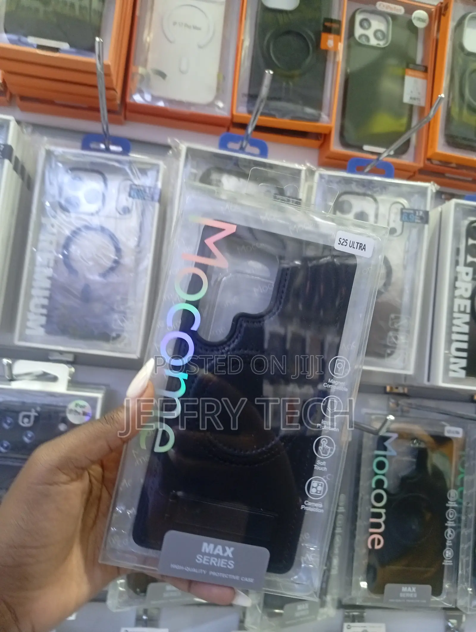Samsung Galaxy S25 Ultra Soft-Touch Finish Protective Case