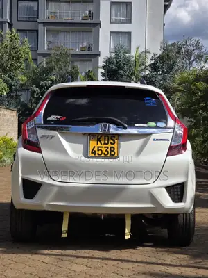 Honda Fit 2017 White