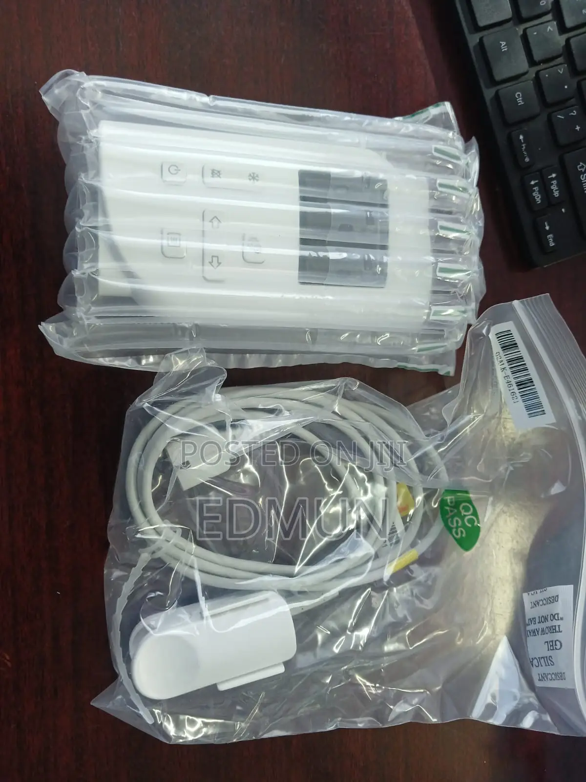 Handheld Oximeter