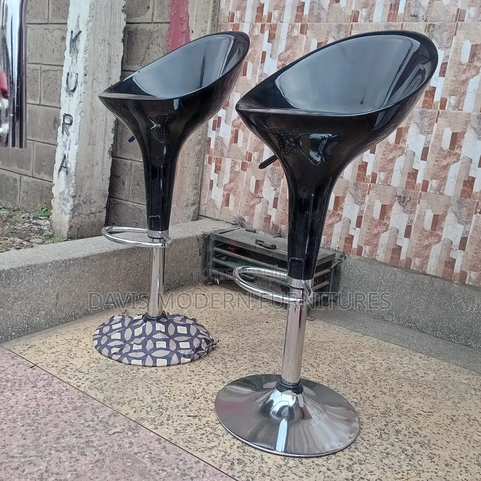 Pair of Modern Black Glossy Tulip Bar Stools