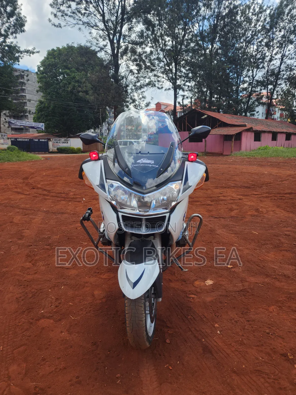 BMW R1200 RT 2009 White
