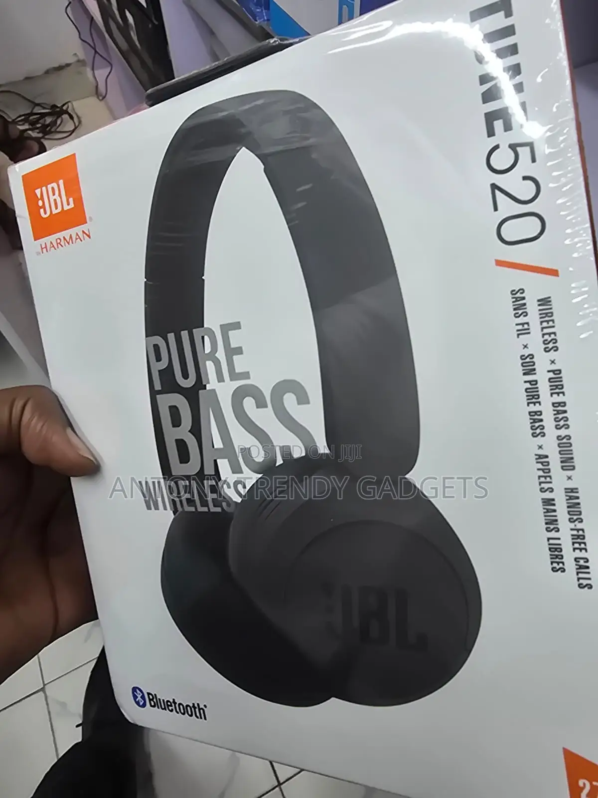 JBL Tune 520bt Wireless Headphones 27 Hours Playtime