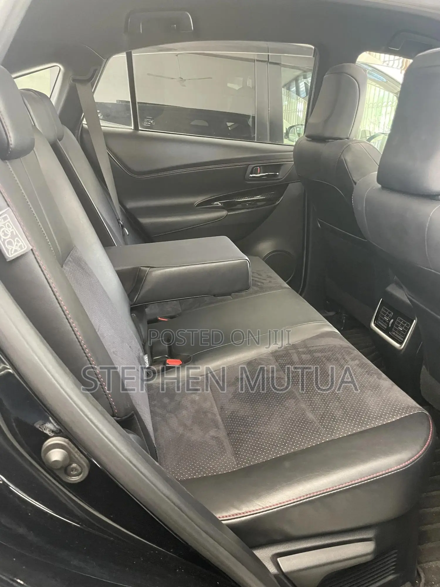 Toyota Harrier 2.0 Turbo 4WD 2019 Black