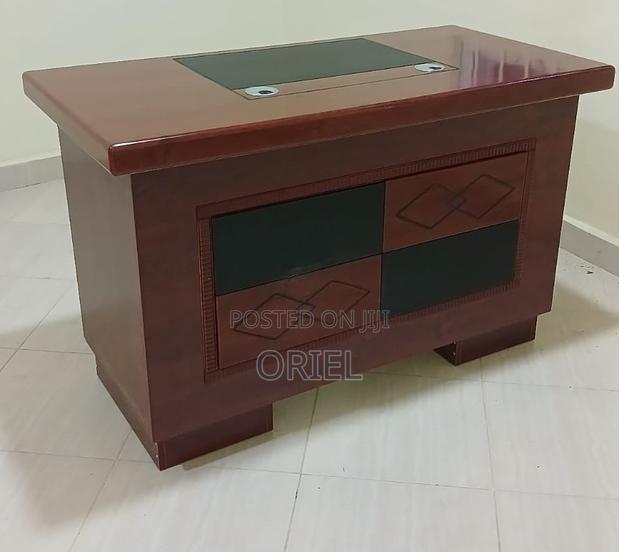 Executive Desks : Corporate Executive Office Table - thumbnail 3