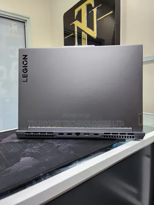 Laptop Lenovo Legion 7 16GB AMD Ryzen 7 SSD 512GB
