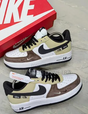 Nike Af1 Northface Green/Stussy Brown-Colourway Sneakers.
