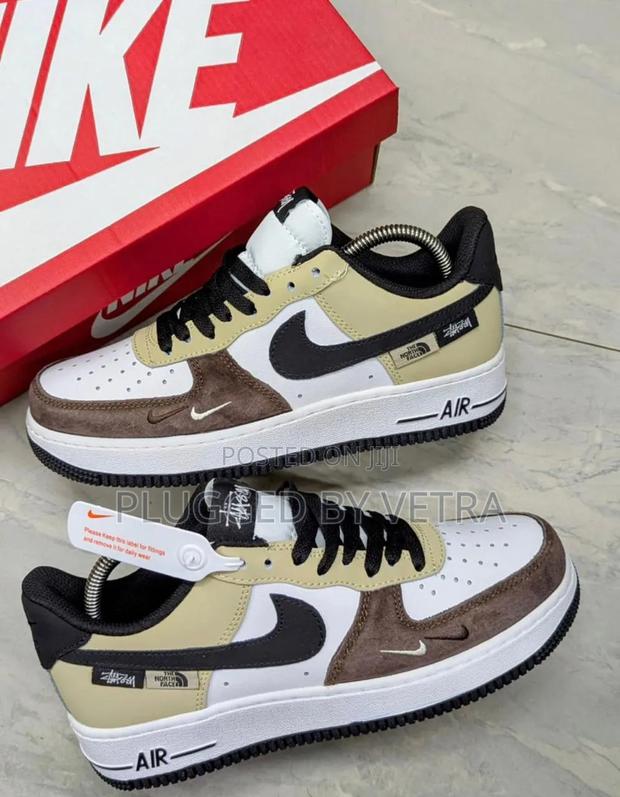 Nike Af1 Northface Green/Stussy Brown-Colourway Sneakers.