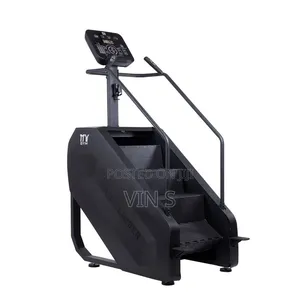 Stairmaster*Staírmaster^Stairmastěr) Stairmastėr