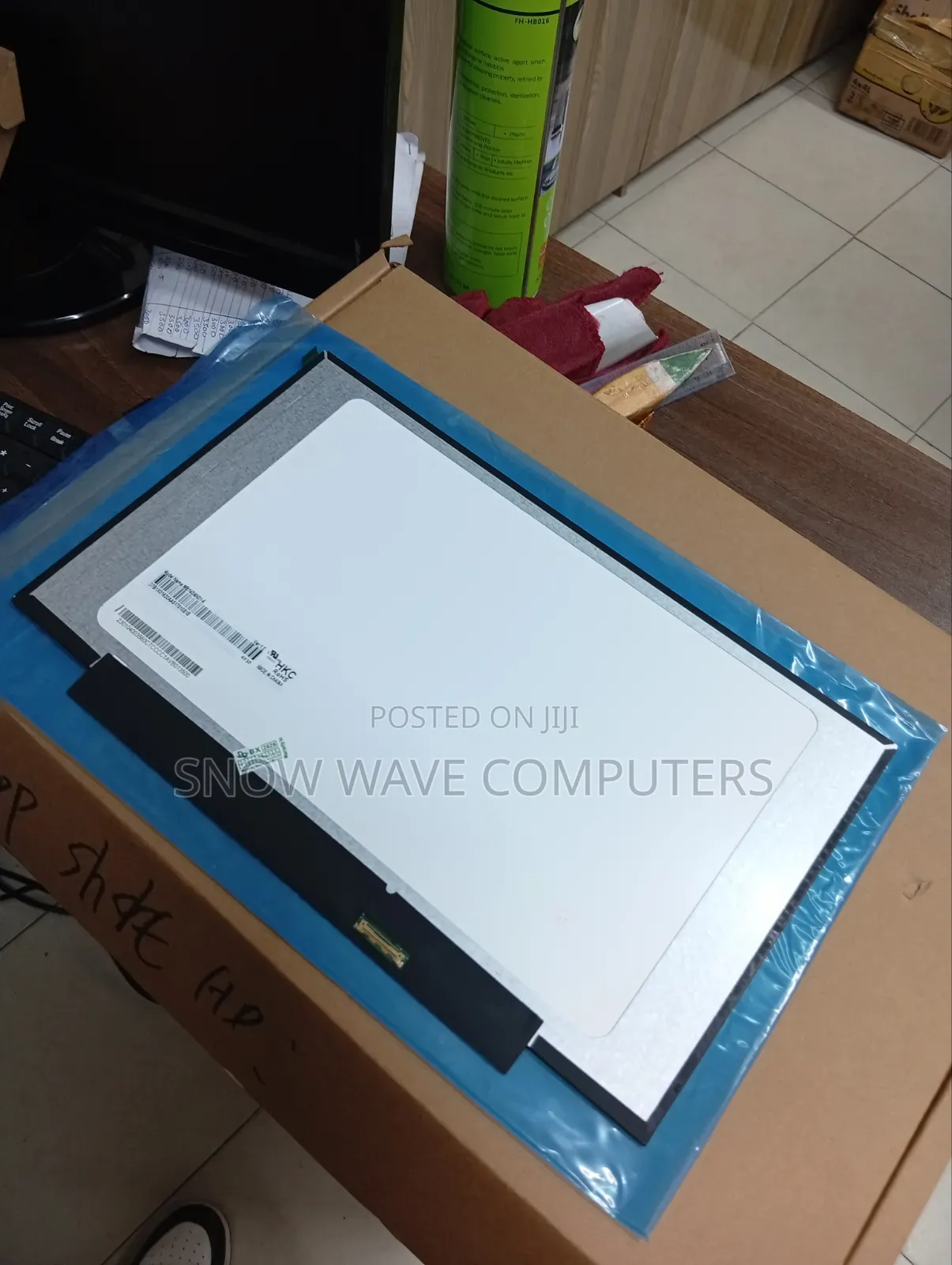 14.0 Slim 30 Pin Short Screen for Laptops