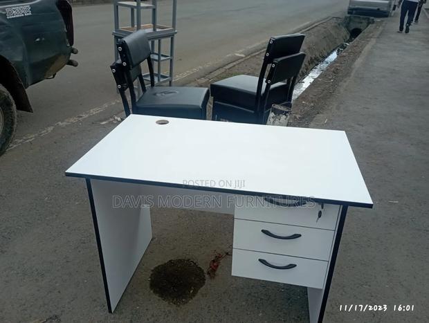 Compact White Office Desk With 3-Drawers
