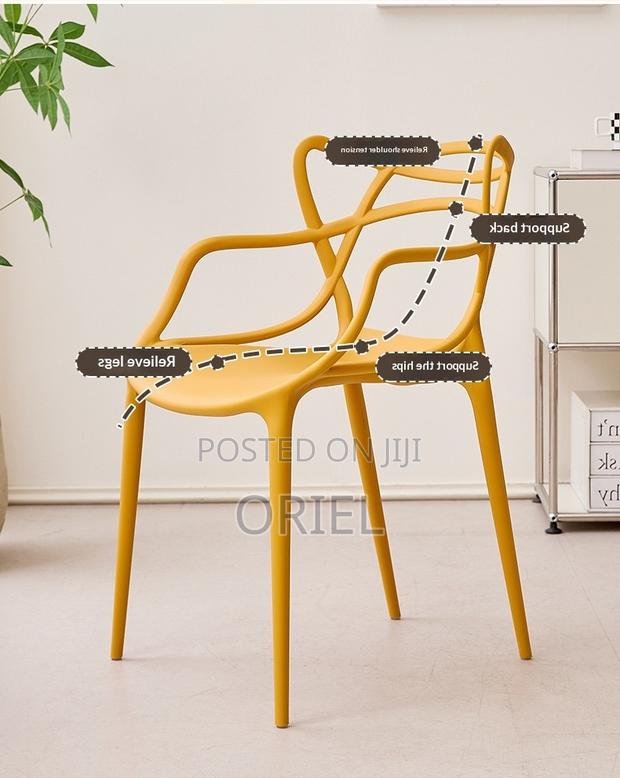 Home Chairs : Indoor/Outdoor Stackable Plastic Chair - thumbnail 5