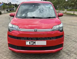 Toyota Spade 2016 Red