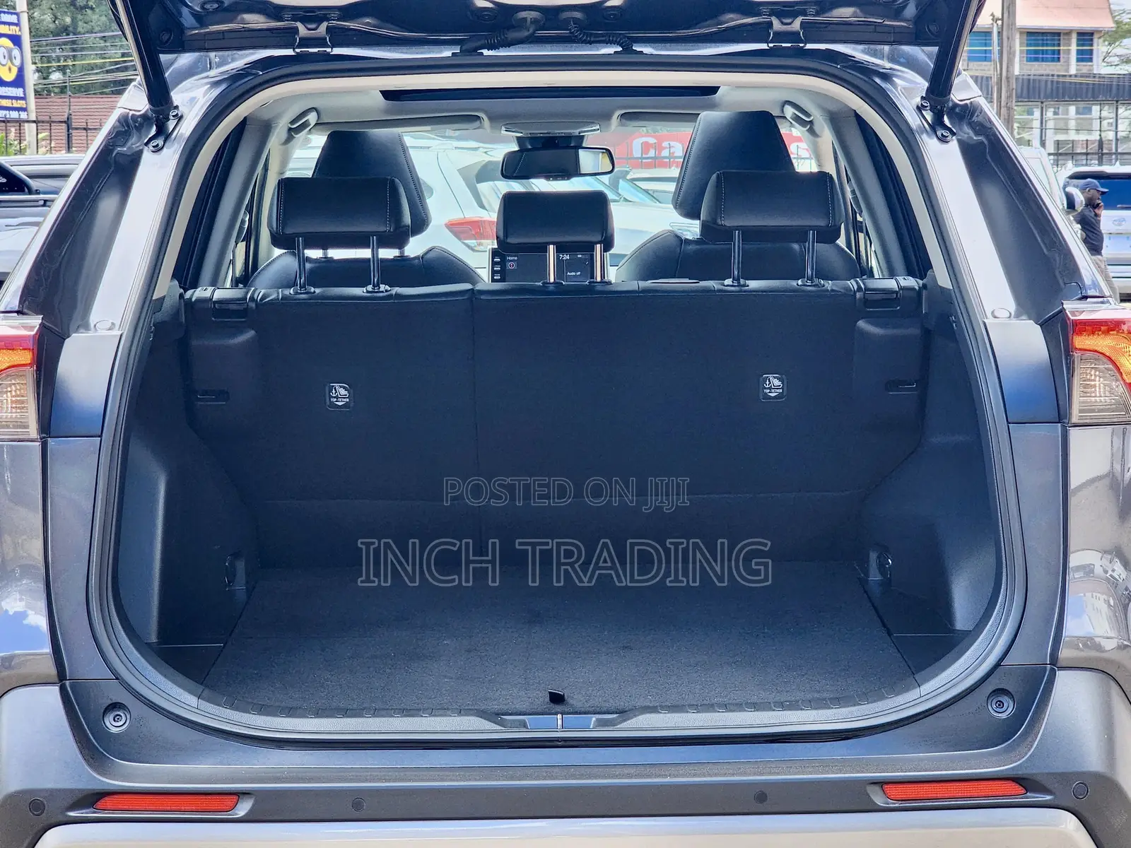 Toyota RAV4 Hybrid 2020 Gray