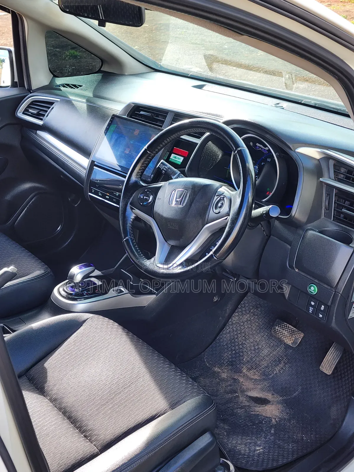 Honda Fit 2017 Pearl
