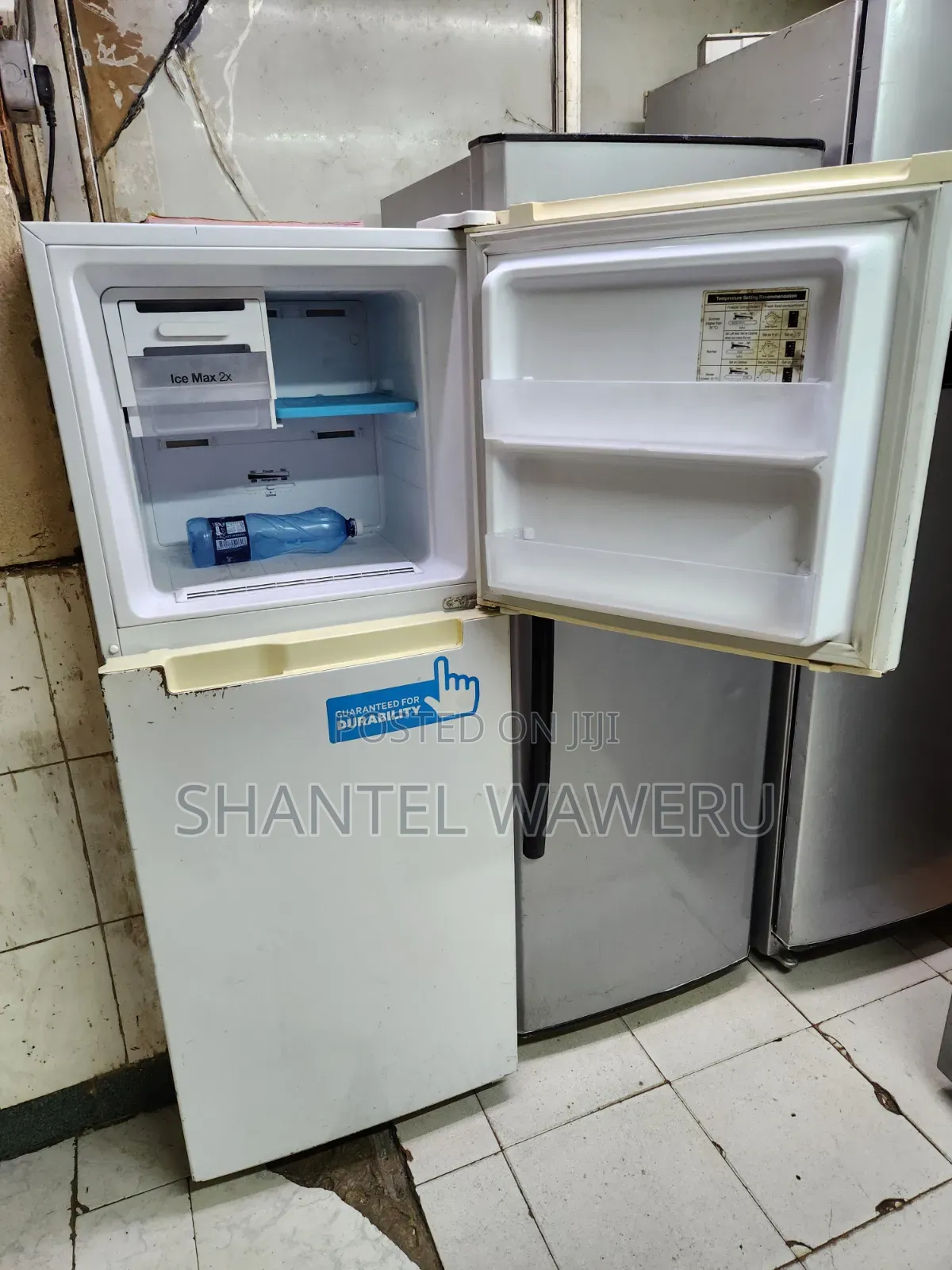 Inverter 300litres Clean Samsung Fridge