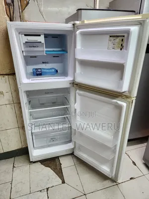 Inverter 300litres Clean Samsung Fridge