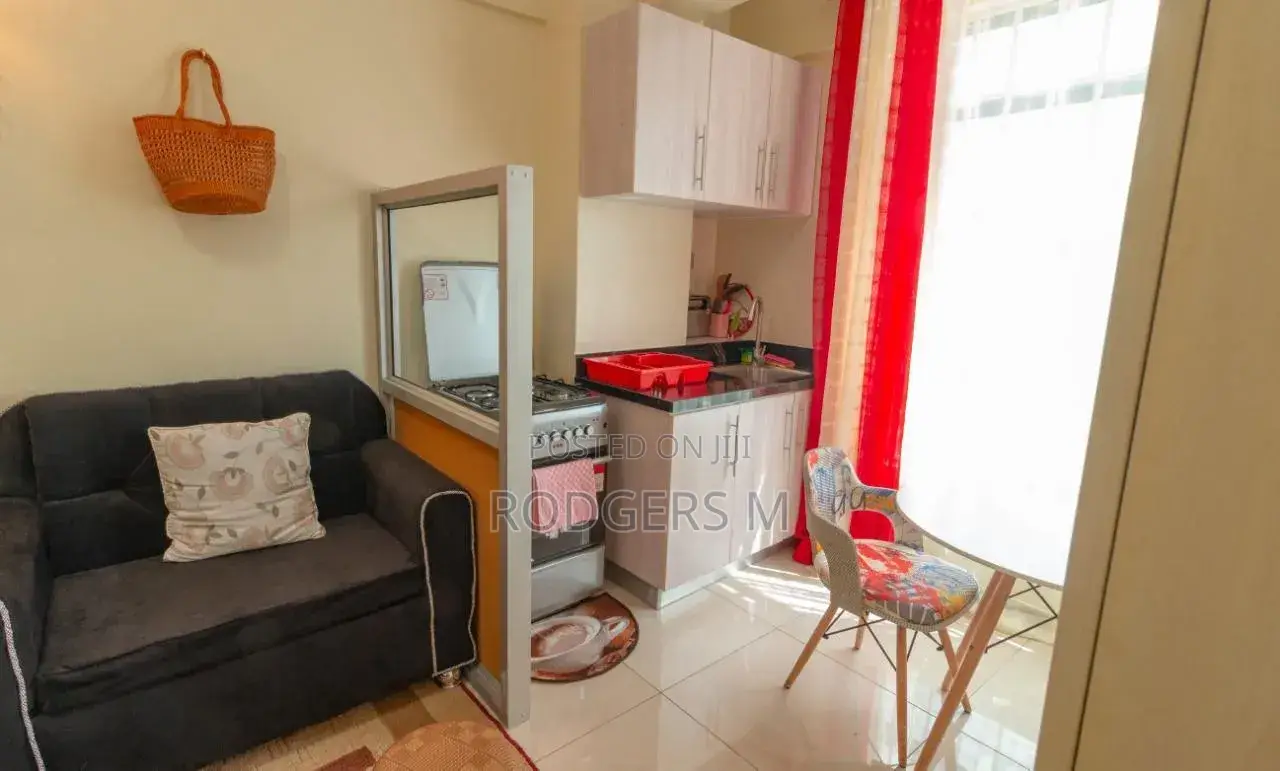 Furnished Studio Apartment in Valley Arcade for rent