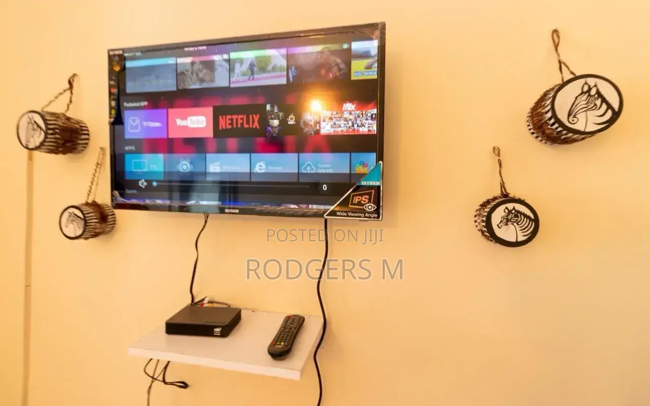 Furnished Studio Apartment in Valley Arcade for rent