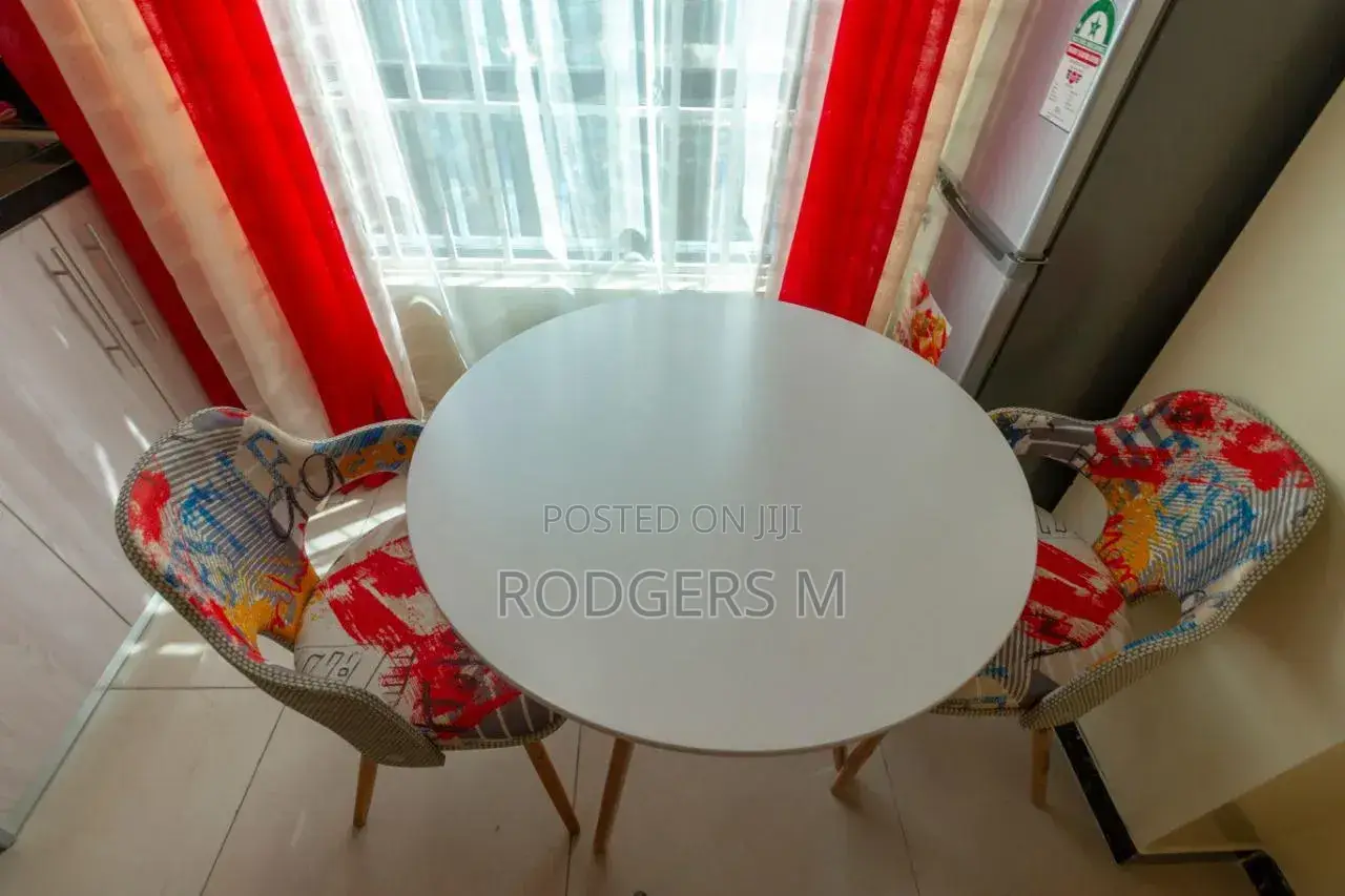 Furnished Studio Apartment in Valley Arcade for rent