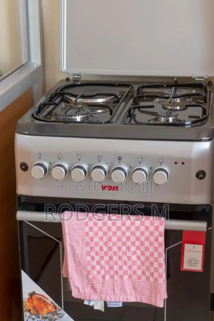 Furnished Studio Apartment in Valley Arcade for rent