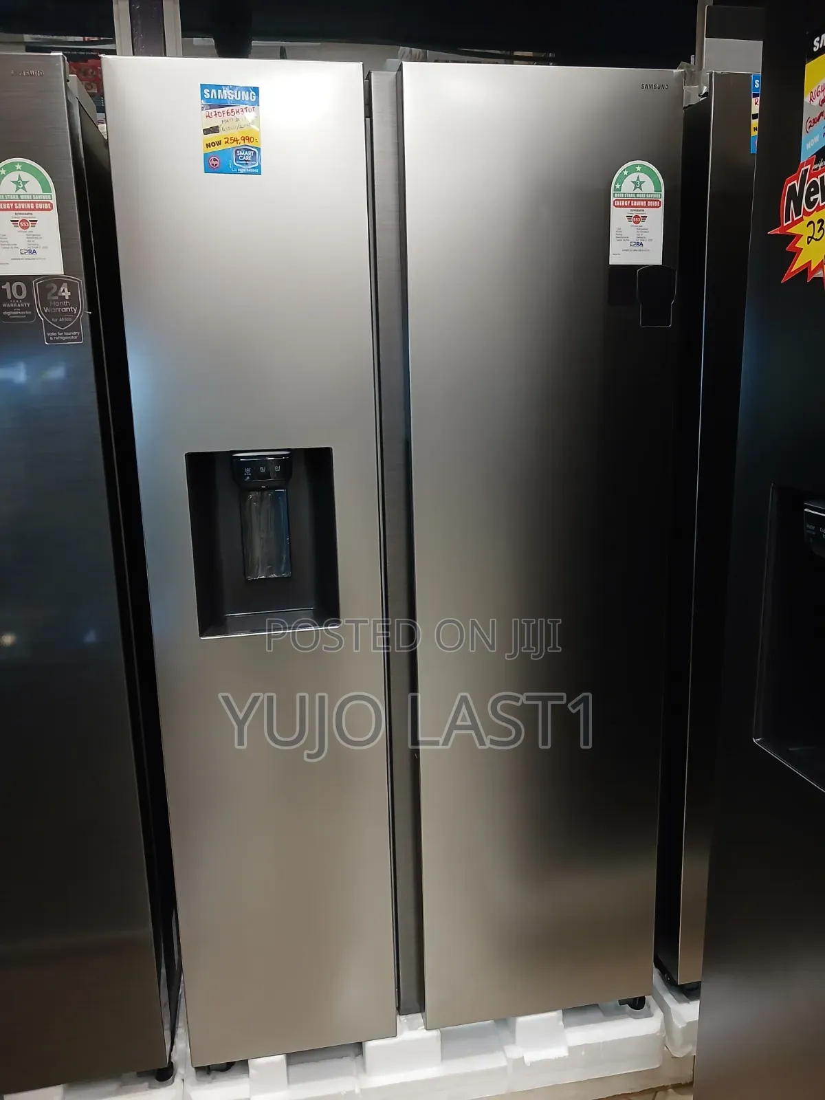 Samsung 635ltrs Side by Side Refrigerator Rs70f65k3tut