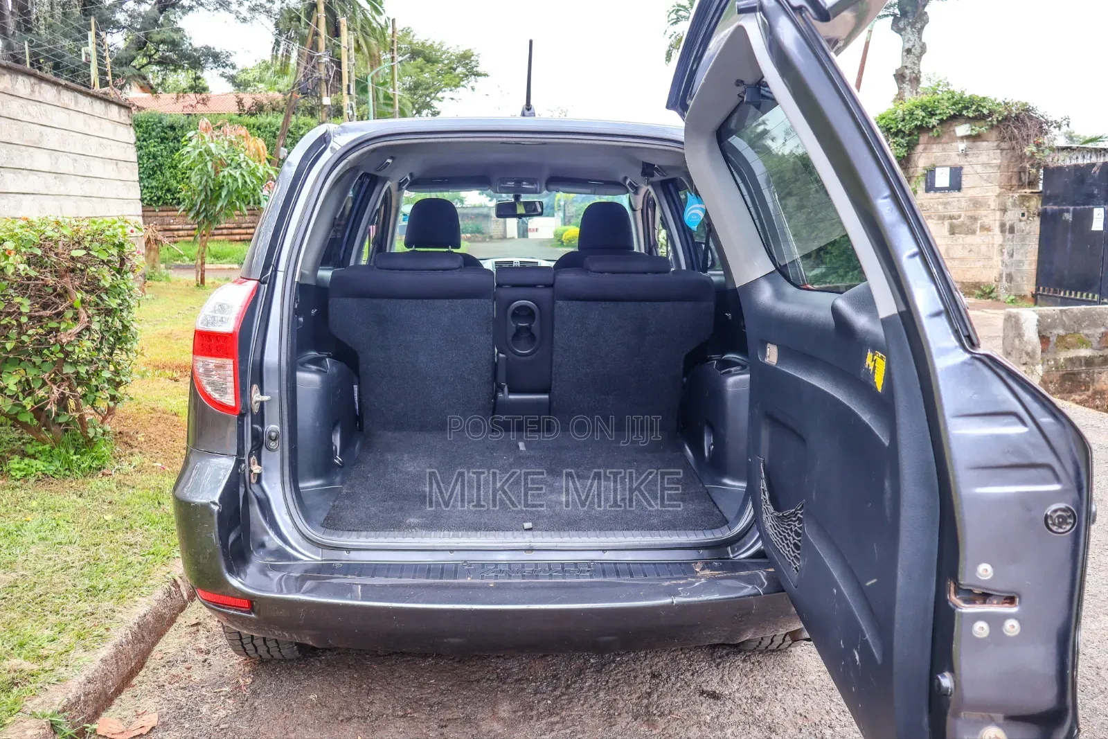 Toyota Vanguard 2009 Gray
