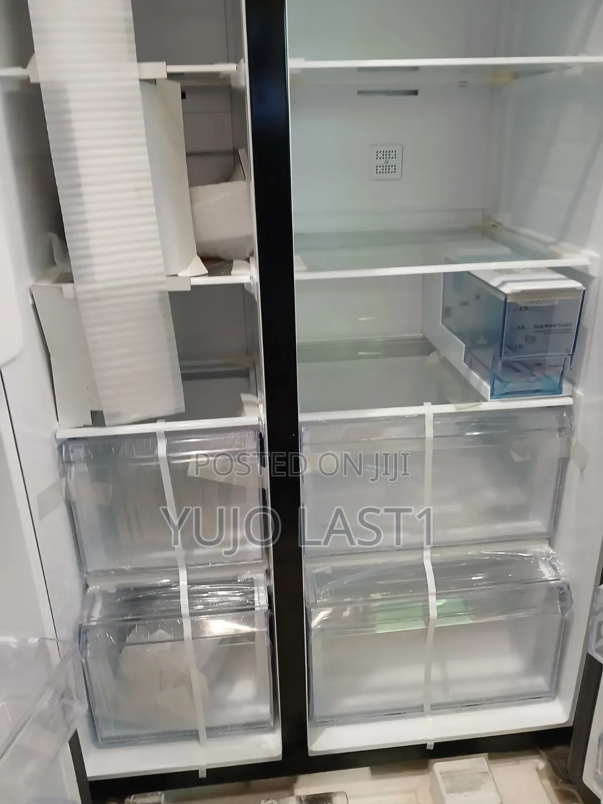 Samsung 635ltrs Side by Side Refrigerator Rs70f65k3tut