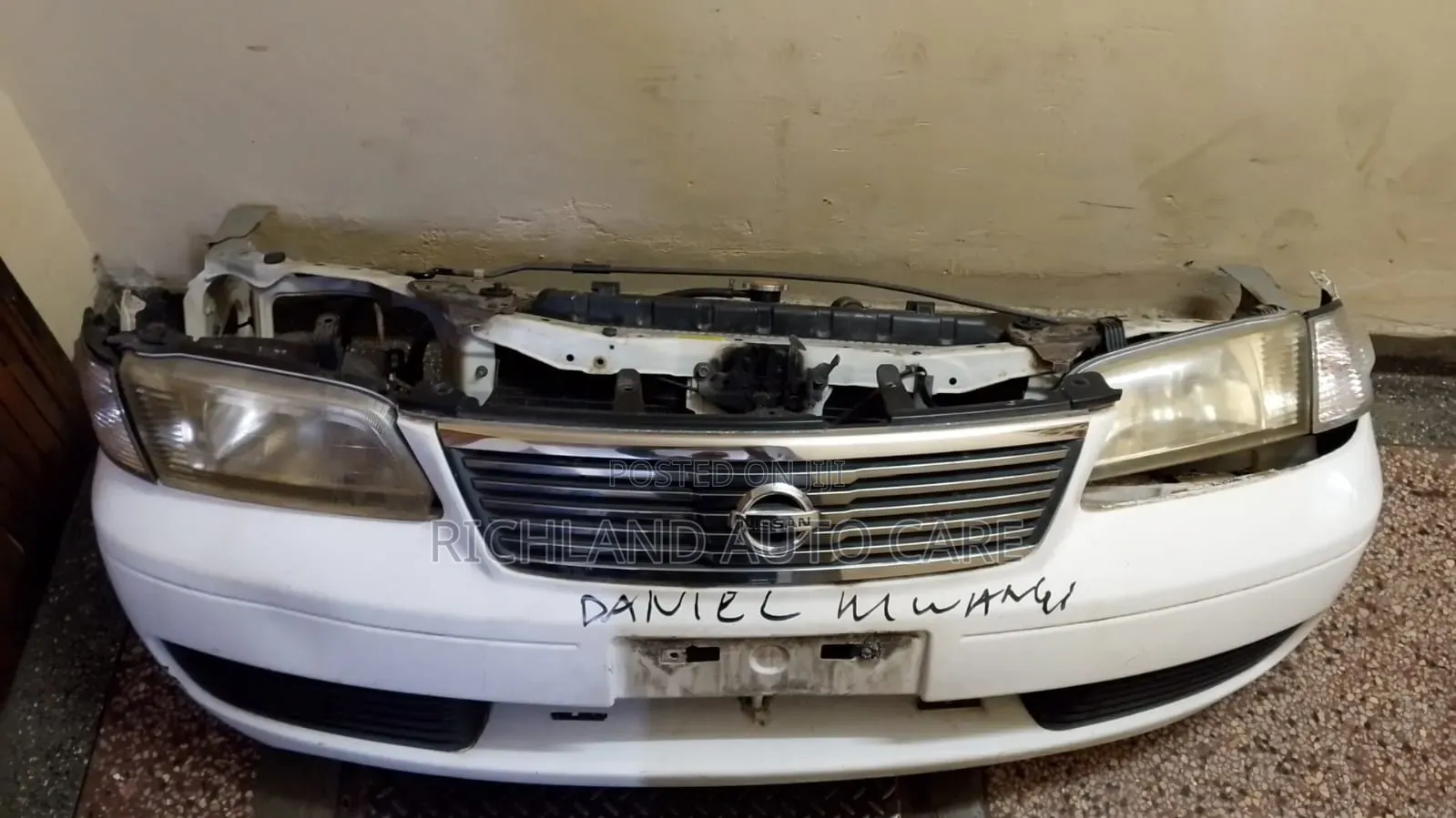 Nosecut Nissan B15