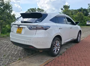 Toyota Harrier 2016 White