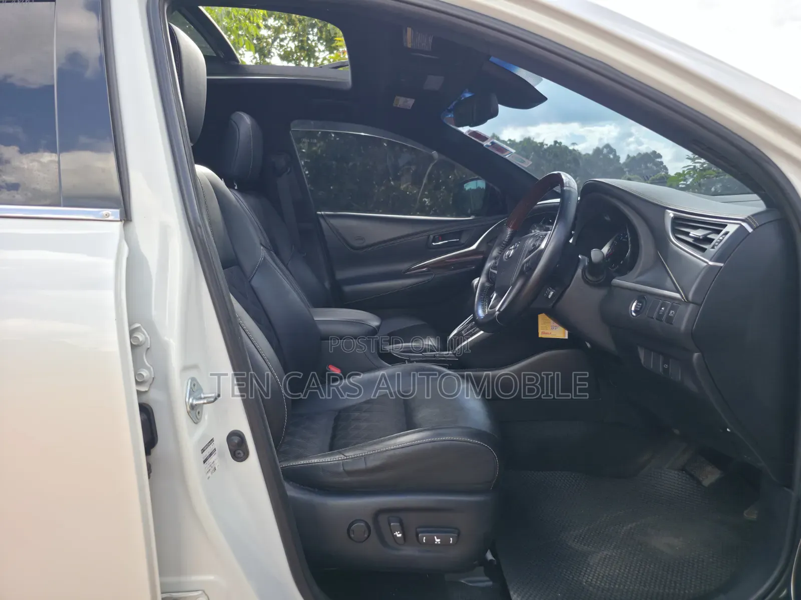 Toyota Harrier 2016 White