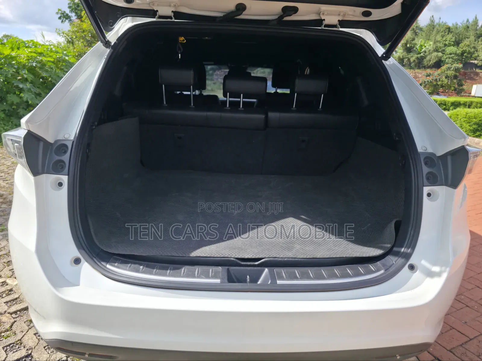 Toyota Harrier 2016 White