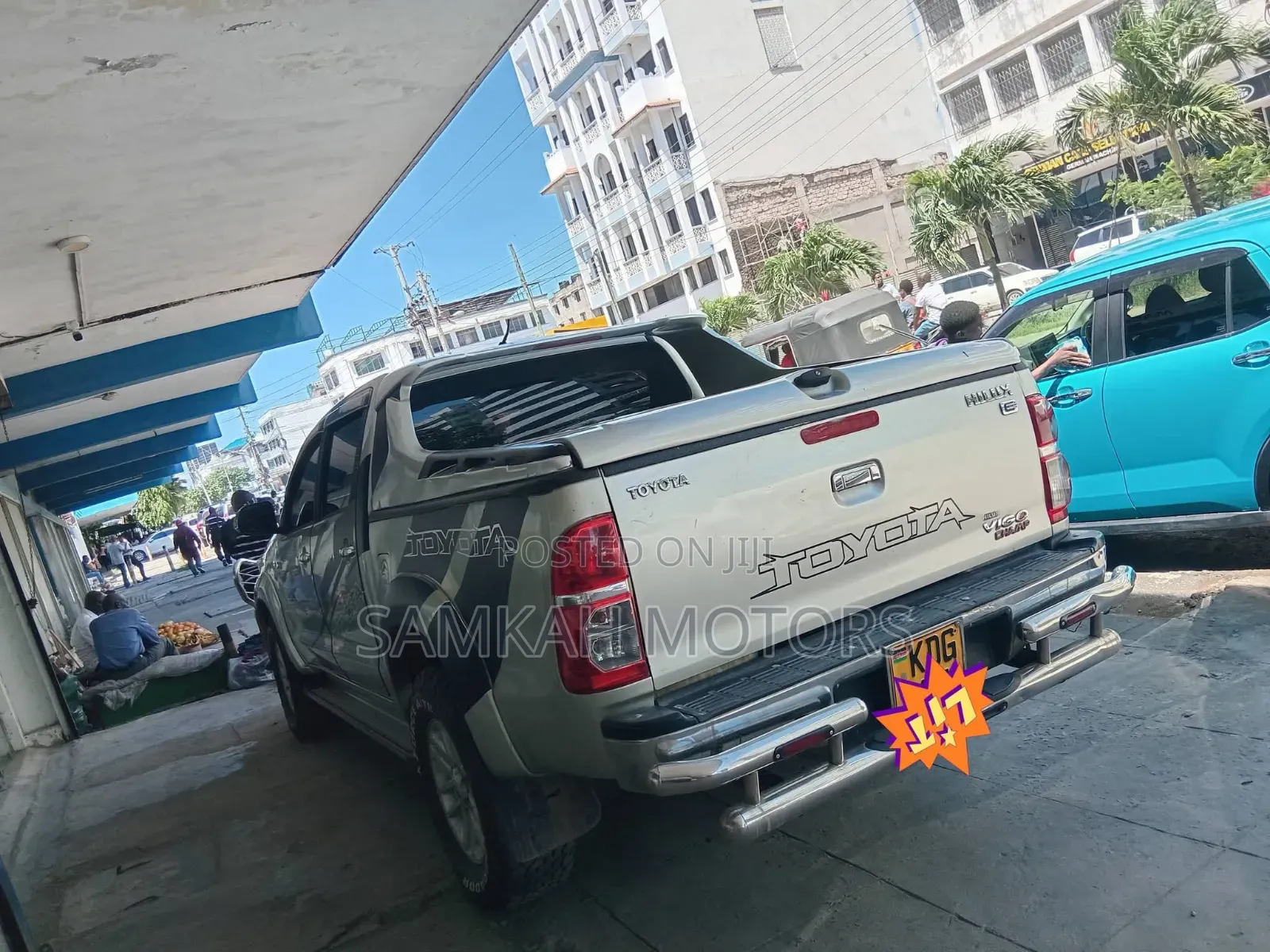 Toyota Hilux 2015 Gray