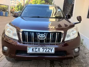 Toyota Land Cruiser Prado 2013 Maroon