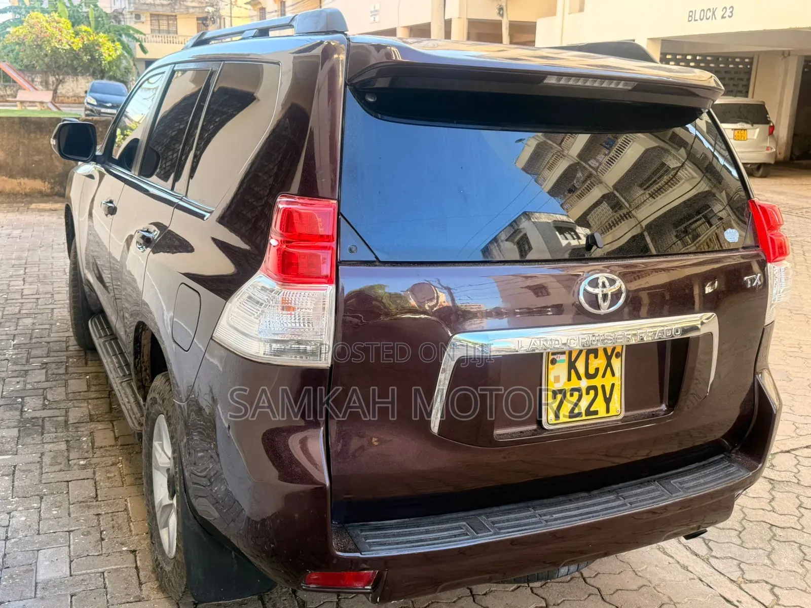 Toyota Land Cruiser Prado 2013 Maroon
