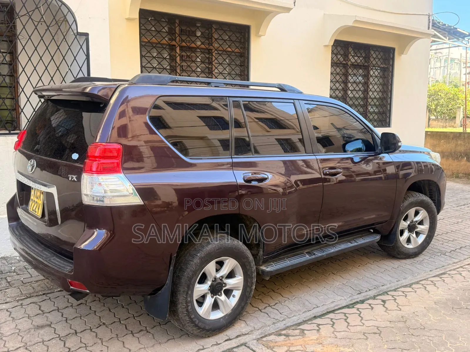 Toyota Land Cruiser Prado 2013 Maroon